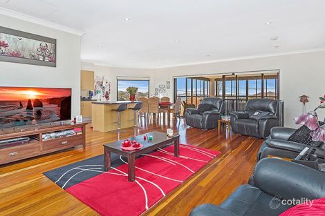 Property photo of 25A North Kiama Drive Kiama Downs NSW 2533