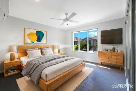 92/370 Gainsborough Dr, Pimpama, QLD 4209