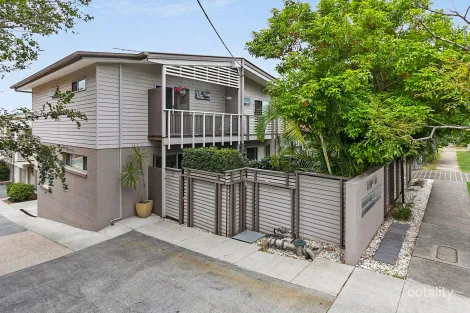 Property photo of 2/50 Ferndale Street Annerley QLD 4103