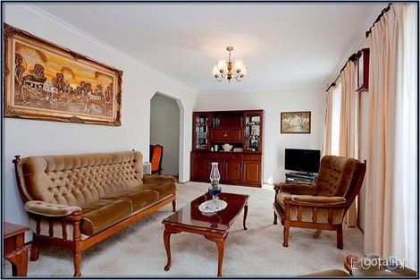 Property photo of 33 Crowder Circuit Stirling ACT 2611