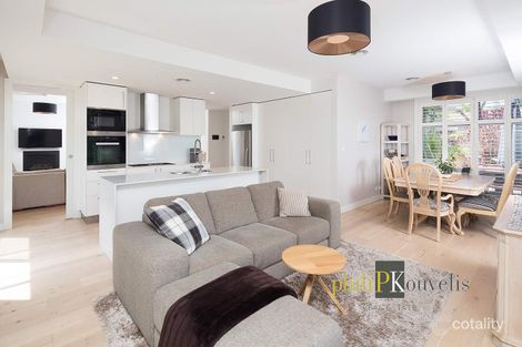 Property photo of 1/5 Hartigan Street Garran ACT 2605