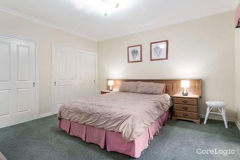 Property photo of 10 Pinnacle Place Hoppers Crossing VIC 3029