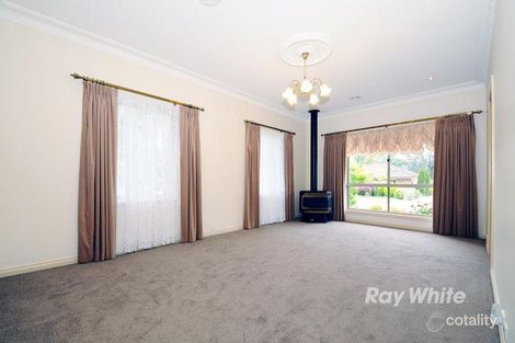 Property photo of 15 Warbler Court Boronia VIC 3155
