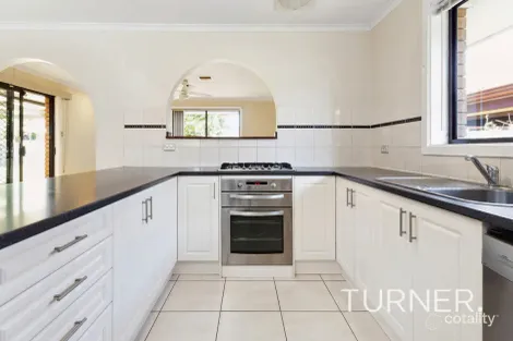 Property photo of 21 Jedna Close Craigmore SA 5114