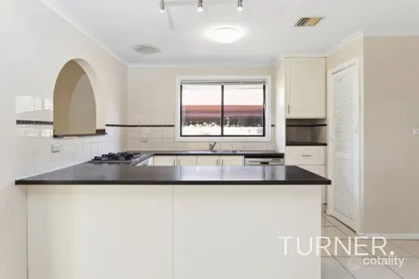 Property photo of 21 Jedna Close Craigmore SA 5114