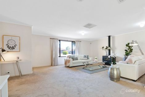 Property photo of 17 Kooyonga Way Morphett Vale SA 5162