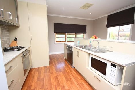 Property photo of 24 Errett Street Horsham VIC 3400
