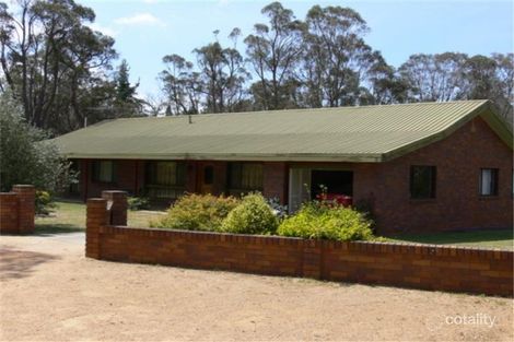 Property photo of 40 Sugarloaf Road Stanthorpe QLD 4380