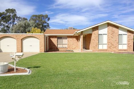 18 Balleroo Cres, Glenfield Park, NSW 2650