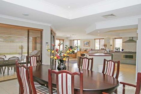 Property photo of 8 Vancouver Drive Canning Vale WA 6155