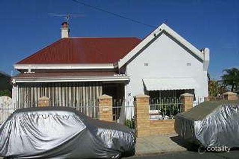 28 Dangan St, Perth, WA 6000