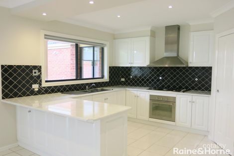 Property photo of 28 Gisborne Way Caroline Springs VIC 3023