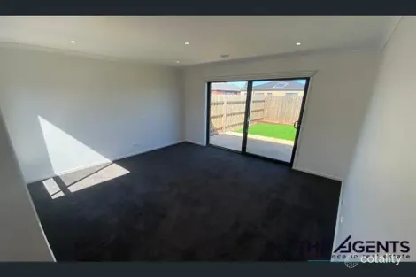 Property photo of 24 Bolton Street Melton South VIC 3338