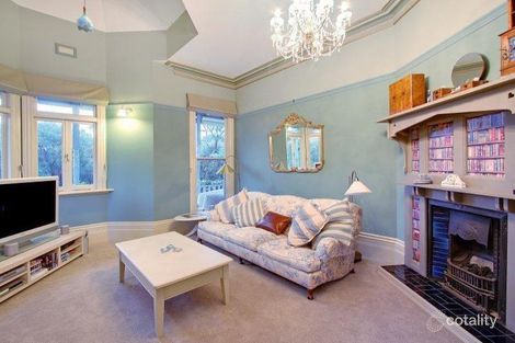 Property photo of 2 Hooper Grove Mount Martha VIC 3934