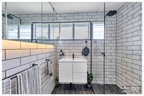 Property photo of 66 Alexandra Street Park Avenue QLD 4701