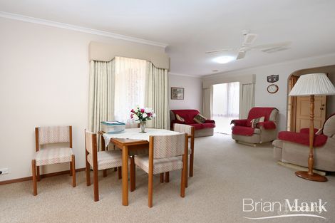 Property photo of 16 Queensbury Way Werribee VIC 3030