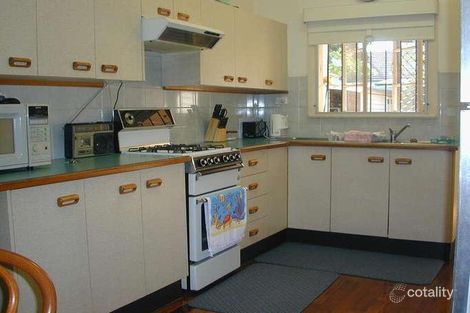 Property photo of 123 Tamaree Avenue Wynnum QLD 4178