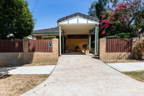 Property photo of 311 Verney Road East Graceville QLD 4075