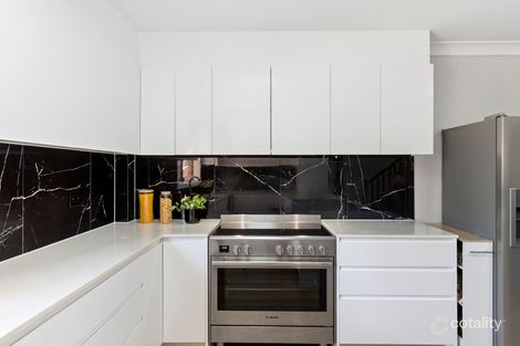 Property photo of 22/15 Finney Road Indooroopilly QLD 4068