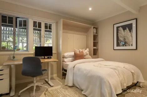 Property photo of 108 Gordon Street Hawthorne QLD 4171