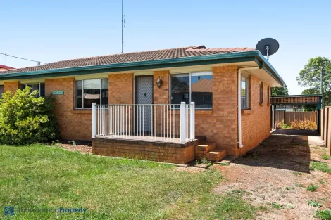1/1a Hursley Rd, Newtown, QLD 4350