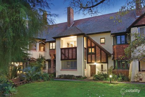 8/9-11 Milton St, Elwood, VIC 3184