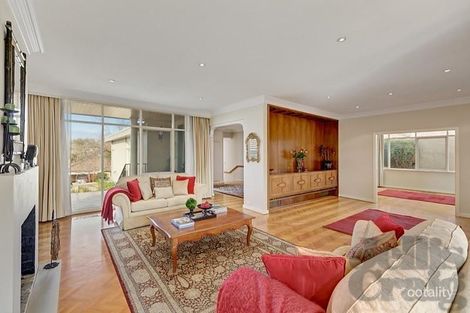 Property photo of 37 Ursa Street Balwyn North VIC 3104