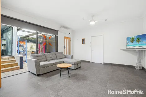 Property photo of 72 Magowar Road Girraween NSW 2145