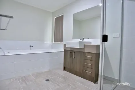 Property photo of 79 Deepak Drive Willow Vale QLD 4209