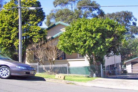 Property photo of 18 Anzac Avenue Denistone NSW 2114