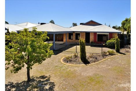 2 Winderie Cres, Ellenbrook, WA 6069