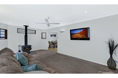 Property photo of 35 Lancaster Parade Bateau Bay NSW 2261