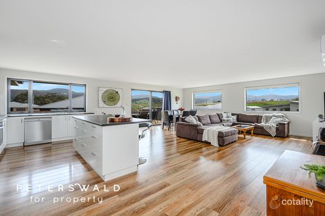 Property photo of 2 Plum Tree Close Huonville TAS 7109