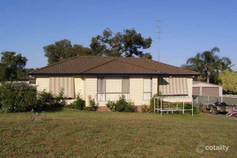 Property photo of 13 Wolstenholme Street Rutherford NSW 2320