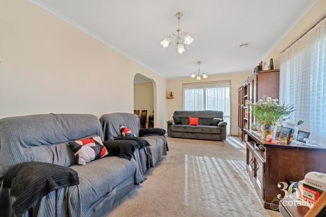 Property photo of 22 Chelmsford Way Melton West VIC 3337