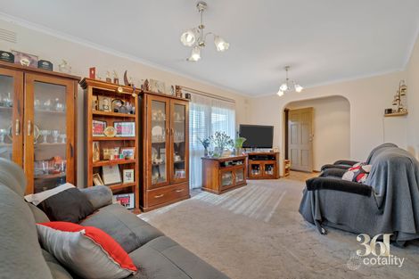 Property photo of 22 Chelmsford Way Melton West VIC 3337