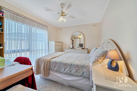 Property photo of 22 Chelmsford Way Melton West VIC 3337