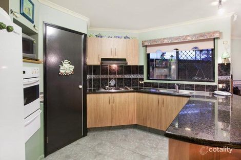 Property photo of 8 Gleneagles Crescent Oxley QLD 4075