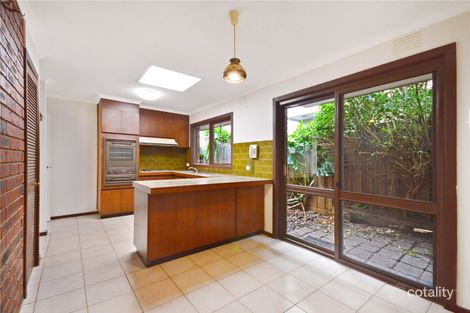 Property photo of 4 Rowena Rise Wantirna South VIC 3152