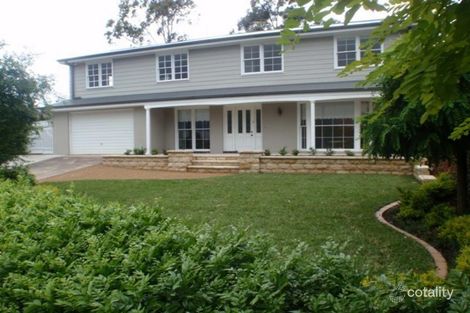 4 Manooka Cres, Bradbury, NSW 2560