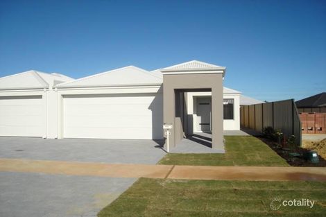 8a Spruce Tce, Aubin Grove, WA 6164