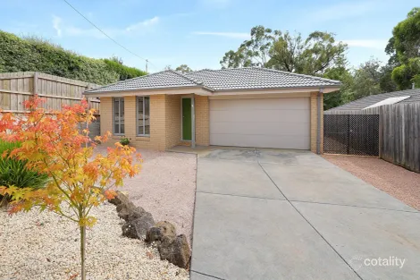 19 Stirling St, Warragul, VIC 3820