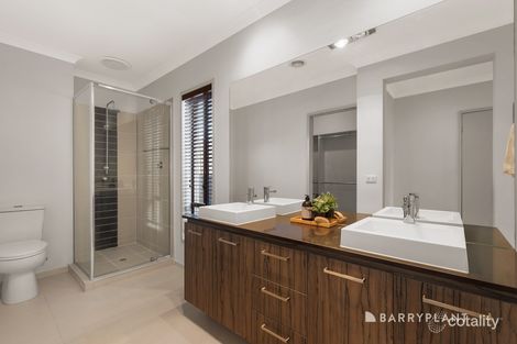 Property photo of 12 Axebridge Circuit Epping VIC 3076