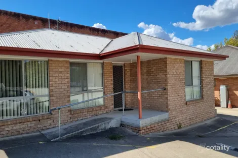 61a Fitzroy St, Tumut, NSW 2720