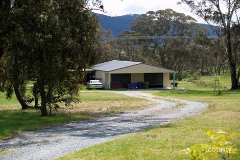 Property photo of 23 Hill Road Royalla NSW 2620
