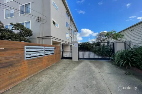 Property photo of 3/15 De Carle Street Brunswick VIC 3056