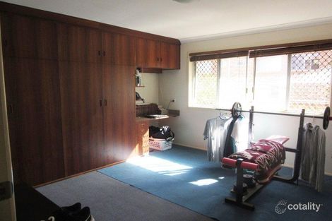Property photo of 18 Swain Street Holland Park West QLD 4121
