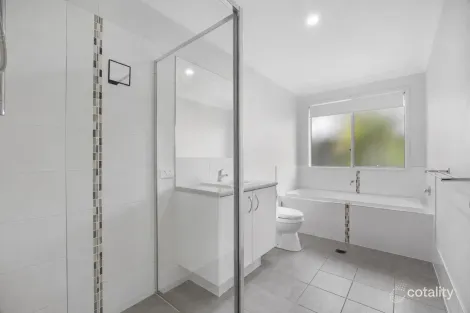 Property photo of 25 Wood Crescent Baringa QLD 4551