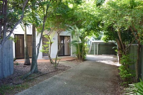 Property photo of 2/23 Ferguson Avenue Labrador QLD 4215