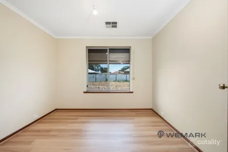 Property photo of 975 Stebonheath Road Munno Para West SA 5115